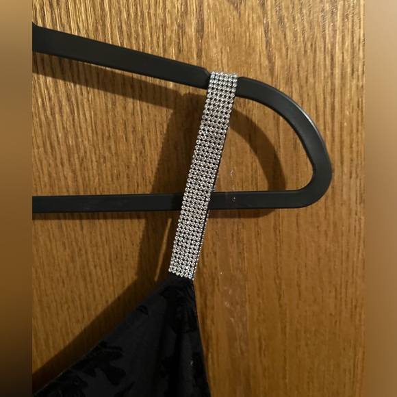 MSK WOMEN SATIN JACQUARD JUMPSUIT FLORAL PRINT WIDE LEG RHINESTONED STRAPS NWT - Picture 2 of 5